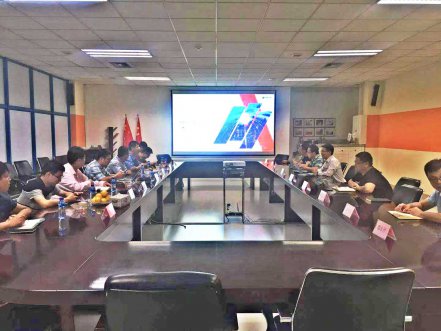 中科院海岸带研究所向导专家一行到博天堂集团软件考察